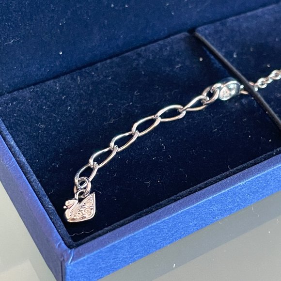 Swarovski Crystal Bracelet - Picture 4 of 7